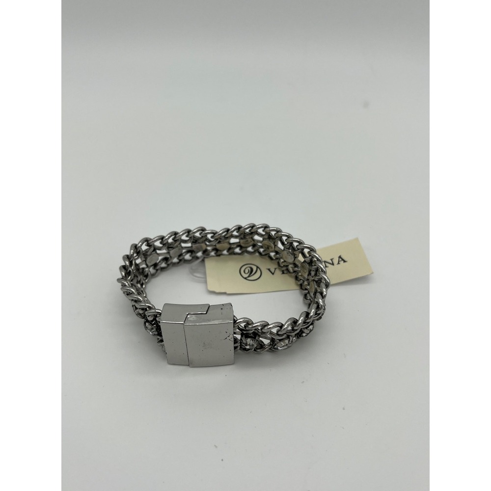NWT Silver Chained Clear Rhinestone Bracelet with Magnetic Clasp Fashion Jewelry